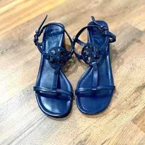 Tory Burch Mini Miller Marine Blue Leather Block Heel Sandals; Size 7.5